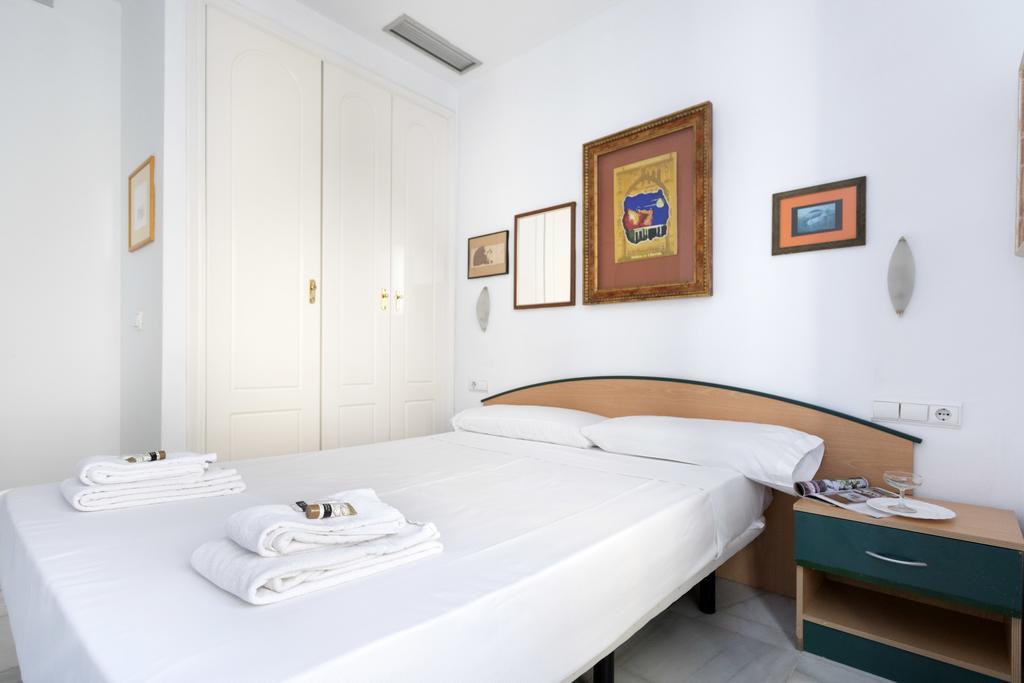 Living Valencia - Jardin Del Turia Apartment Luaran gambar
