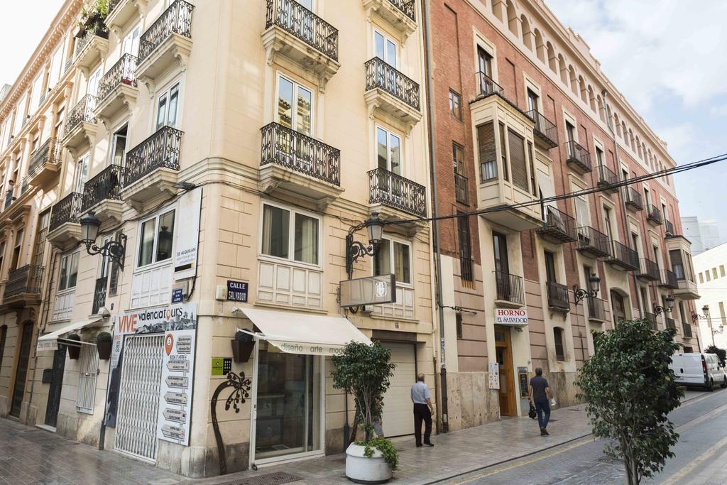 Living Valencia - Jardin Del Turia Apartment Luaran gambar