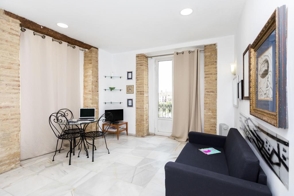 Living Valencia - Jardin Del Turia Apartment Luaran gambar