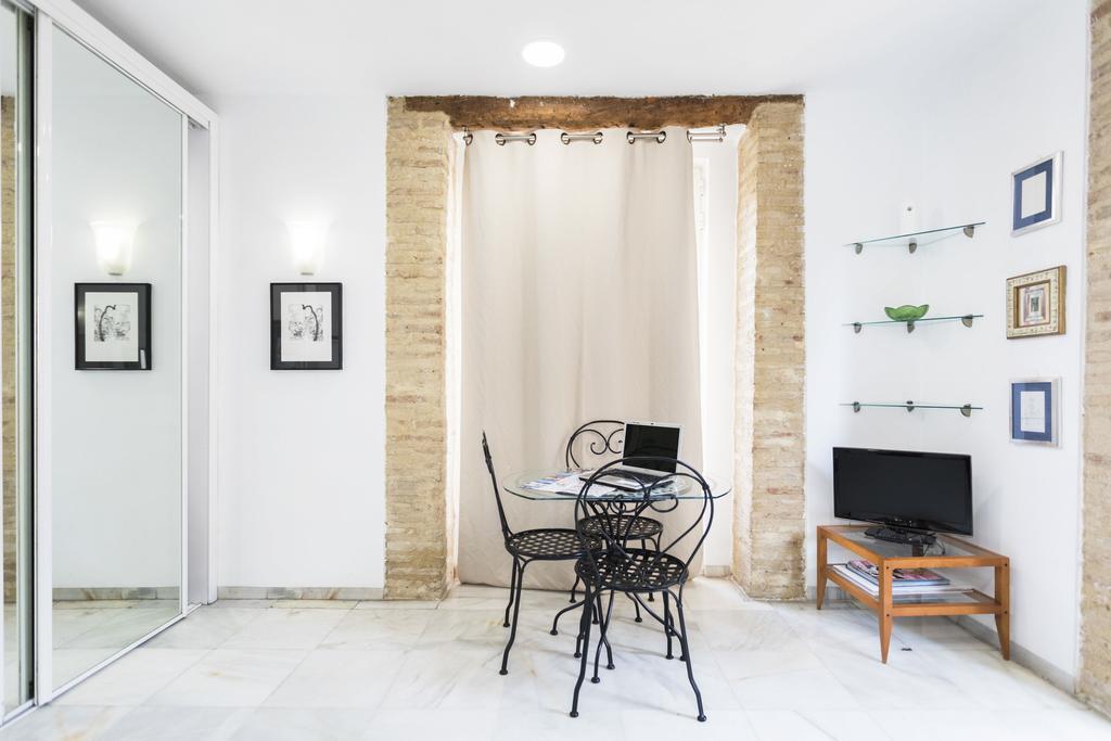 Living Valencia - Jardin Del Turia Apartment Luaran gambar